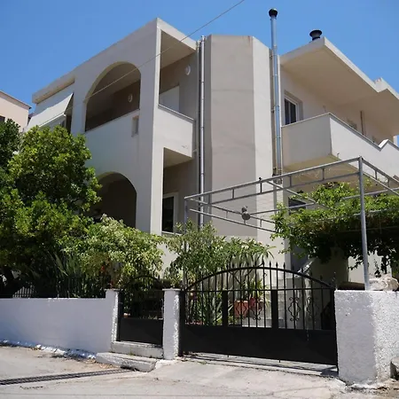 Holiday home Rosy's House With Amenities Near Chania