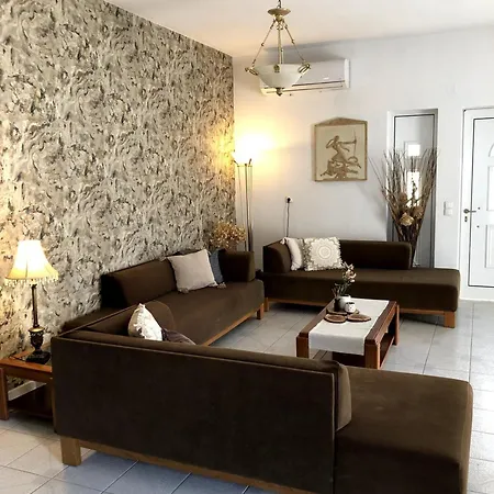 Rosy's House With Amenities Near Chania Nyaraló Hriszí Aktí Haniá